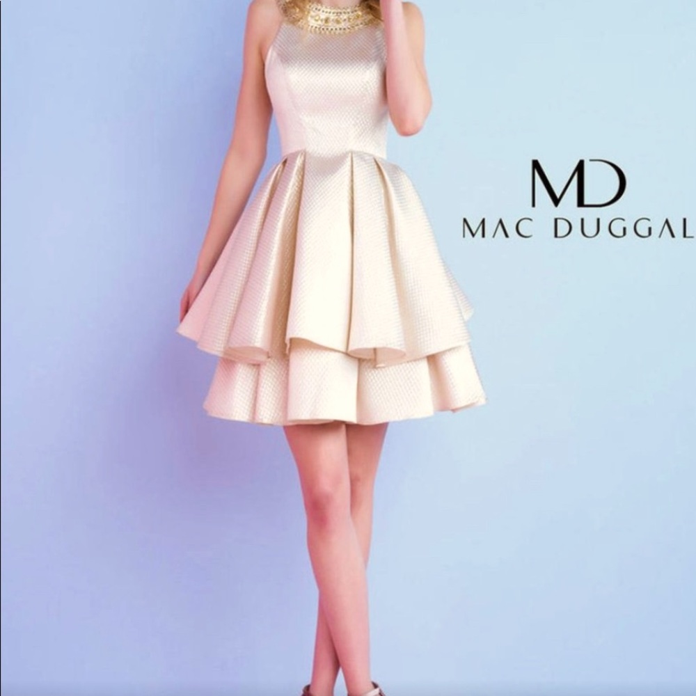Gorgeous New Mac Duggal Gold Dress size 14